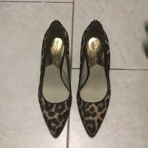 Michael Michael kors Leopard Pumps